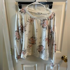 Floral Crewneck Pajama Top in Cream with Pink Roses